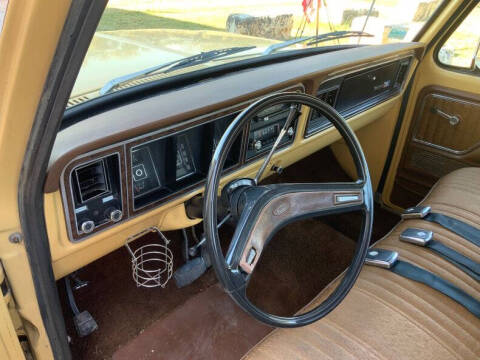 1975 Ford F-250