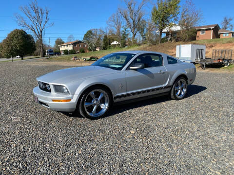 2006 Ford Mustang for sale at Pit-Stop Auto Sales in Eden NC