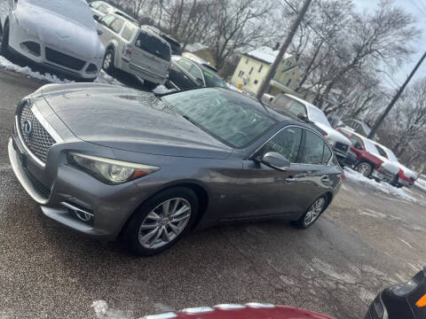 2014 Infiniti Q50 Premium
