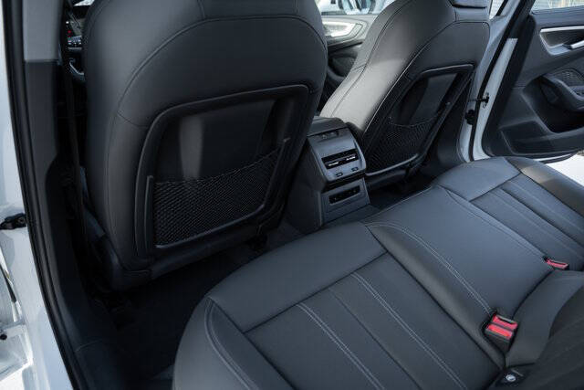 2025 Audi A5 quattro Prestige TFSI