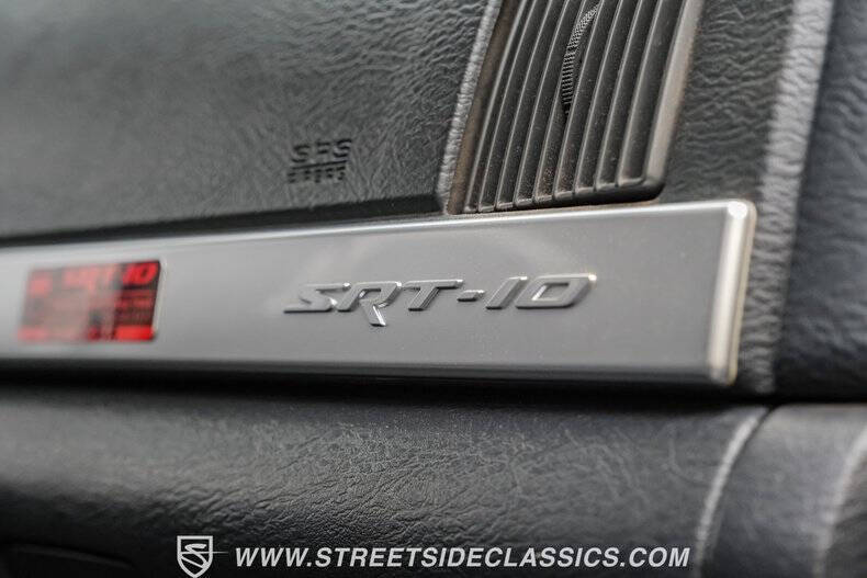 2005 Dodge Ram 1500 SRT-10