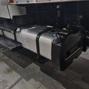 2016 Freightliner M2 106