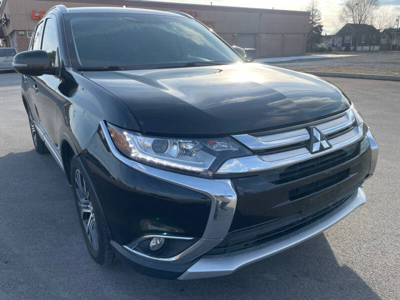 2017 Mitsubishi Outlander for sale at Pay Less Auto Sales Group inc in Hammond IN