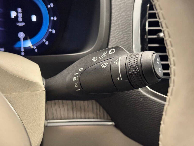 2024 Volvo XC90 B6 Plus Bright Theme 7P