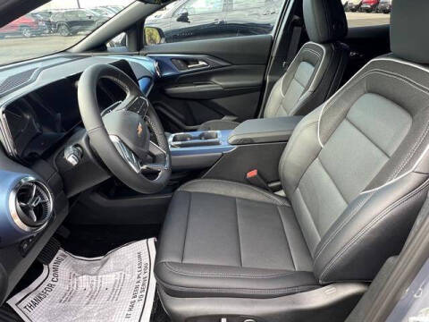 2025 Chevrolet Equinox EV LT 2