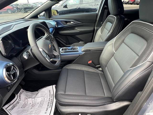 2025 Chevrolet Equinox EV LT 2