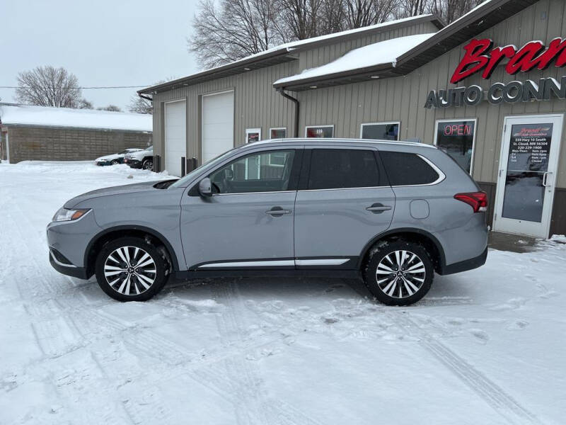 2020 Mitsubishi Outlander ES