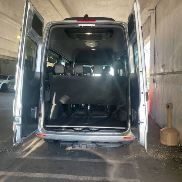 2022 Mercedes-Benz Sprinter Passenger Van Base photo 6