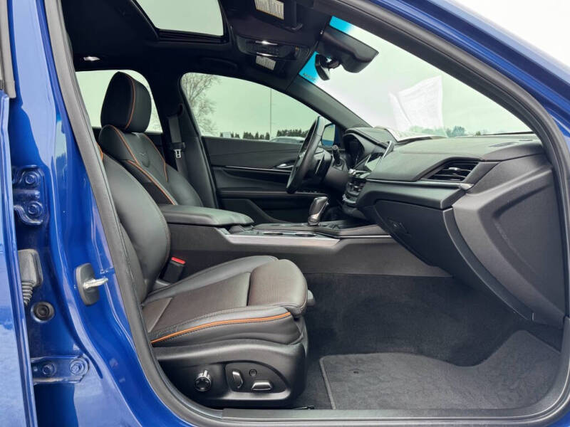 2023 Cadillac CT4 Sport