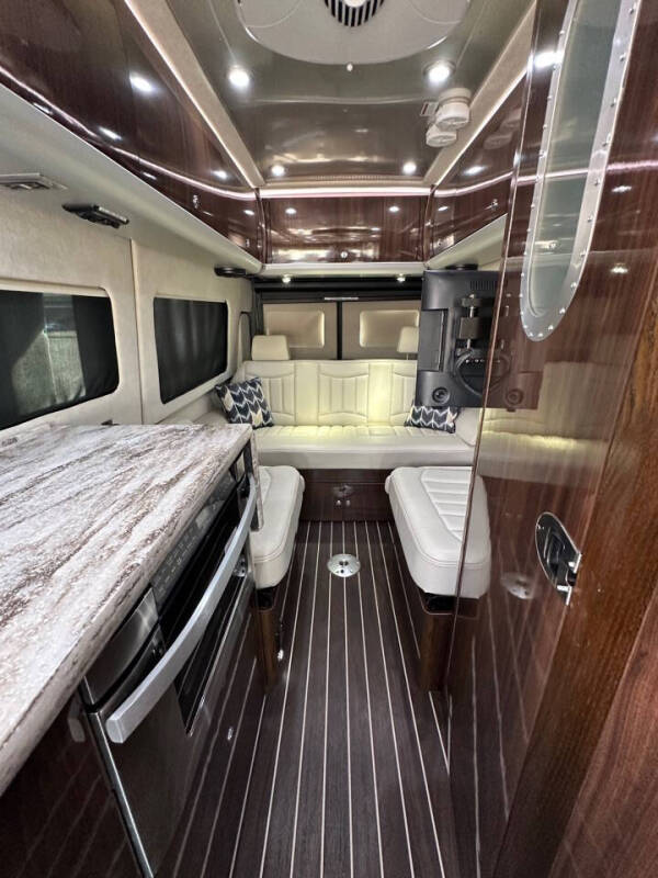 2016 Airstream Interstate Diesel