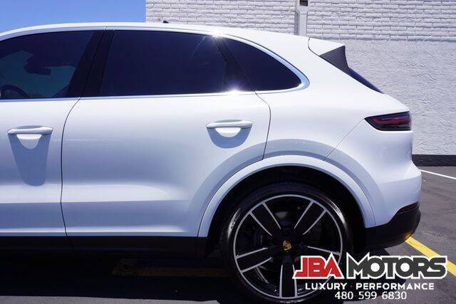 2023 Porsche Cayenne