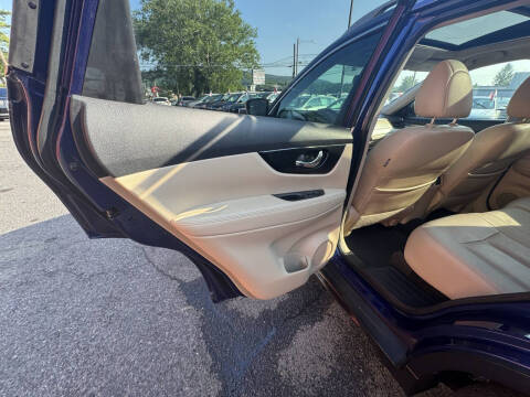 2017 Nissan Rogue SL