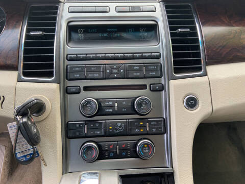 2011 Ford Taurus Limited