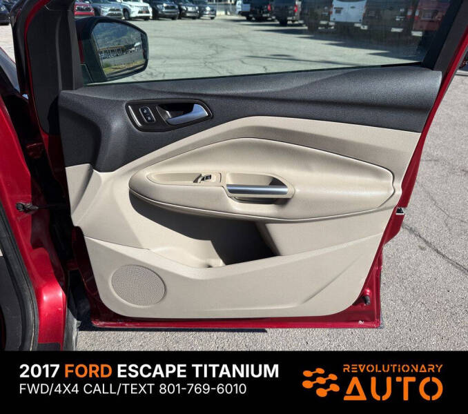 2017 Ford Escape Titanium