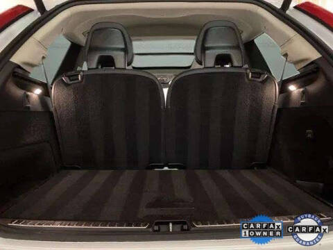 2025 Volvo XC90 B6 Plus Bright Theme 7P