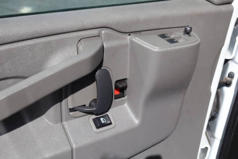 2021 Chevrolet Express 2500