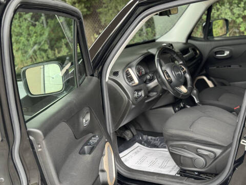 2017 Jeep Renegade Latitude