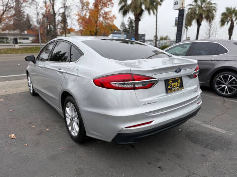 2019 Ford Fusion Hybrid SE