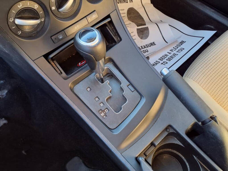 2012 Mazda MAZDA3 i Touring