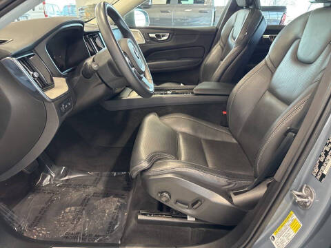 2022 Volvo XC60 Recharge T8 Inscription