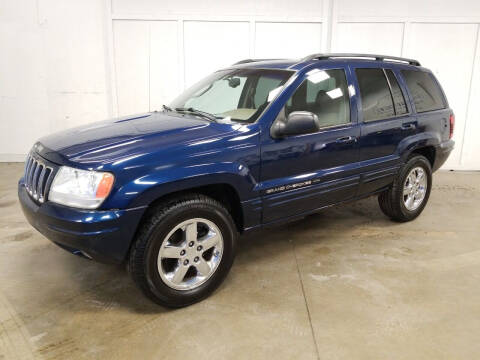2003 Jeep Grand Cherokee for sale at PINGREE AUTO SALES INC in Crystal Lake IL