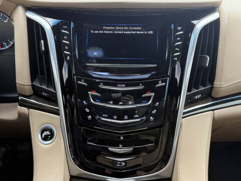 2019 Cadillac Escalade Platinum