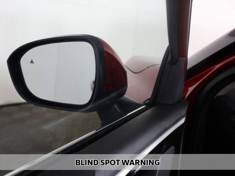 2025 Mitsubishi Outlander ES