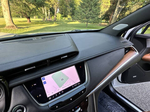 2020 Cadillac XT5 Premium Luxury