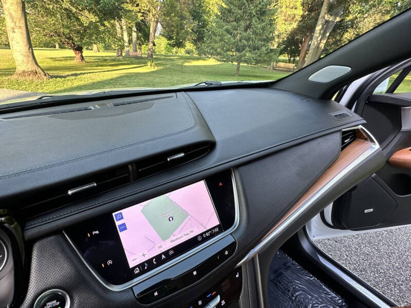 2020 Cadillac XT5 Premium Luxury