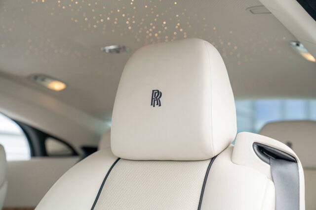 2015 Rolls-Royce Wraith 12