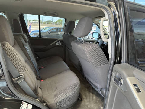 2012 Nissan Pathfinder S