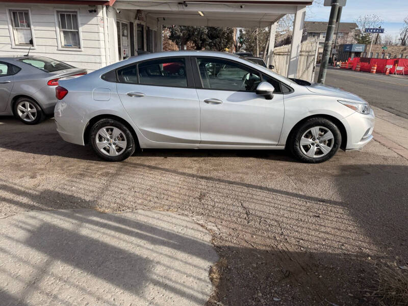 2018 Chevrolet Cruze LS Auto