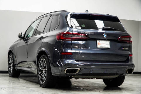 2022 BMW X5 M50i