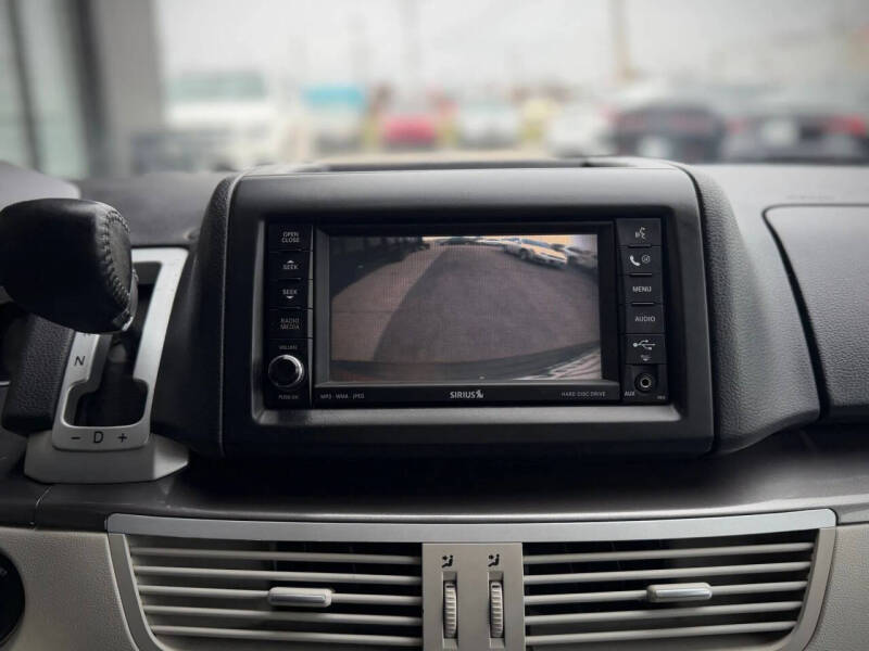 2010 Volkswagen Routan