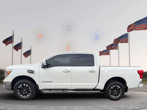 2017 Nissan Titan
