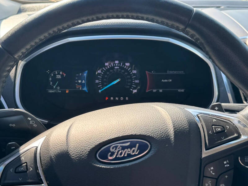 2018 Ford Edge Titanium