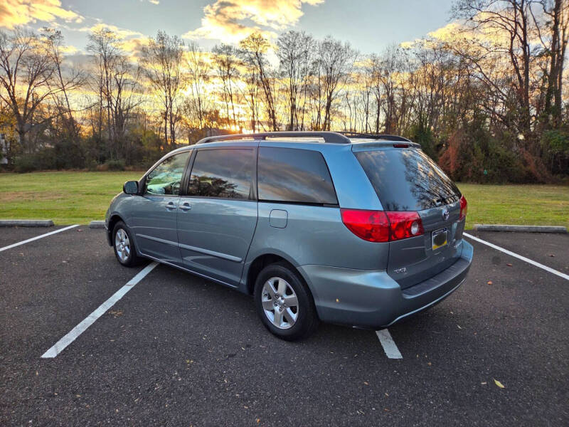 2008 Toyota Sienna