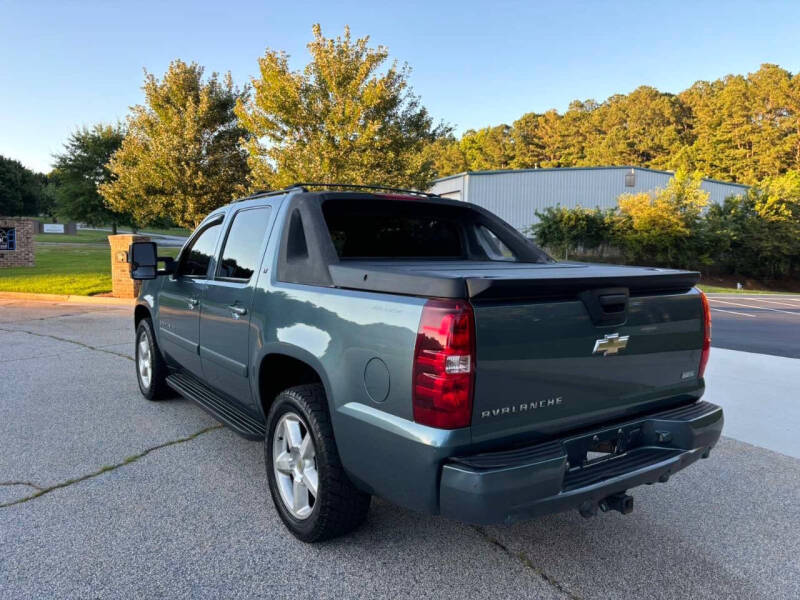 2008 Chevrolet Avalanche LS