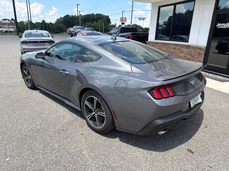 2025 Ford Mustang EcoBoost Premium