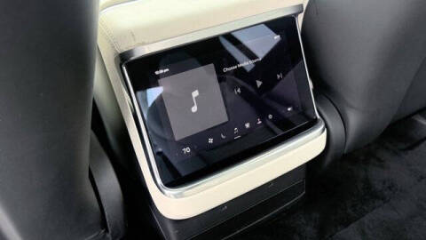 2023 Tesla Model X Standard Range
