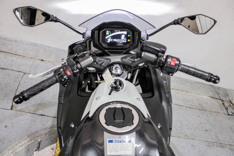 2022 Kawasaki Ninja 650 ABS