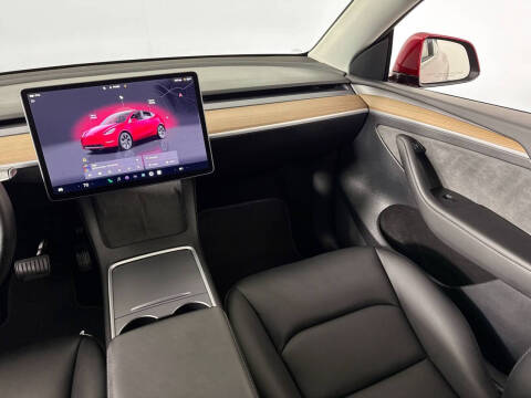 2025 Tesla Model Y Long Range