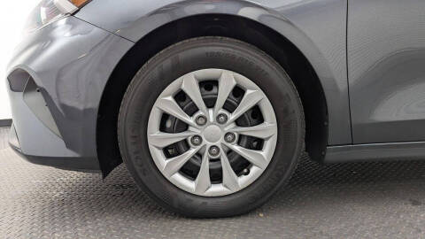 2024 Kia Forte LX