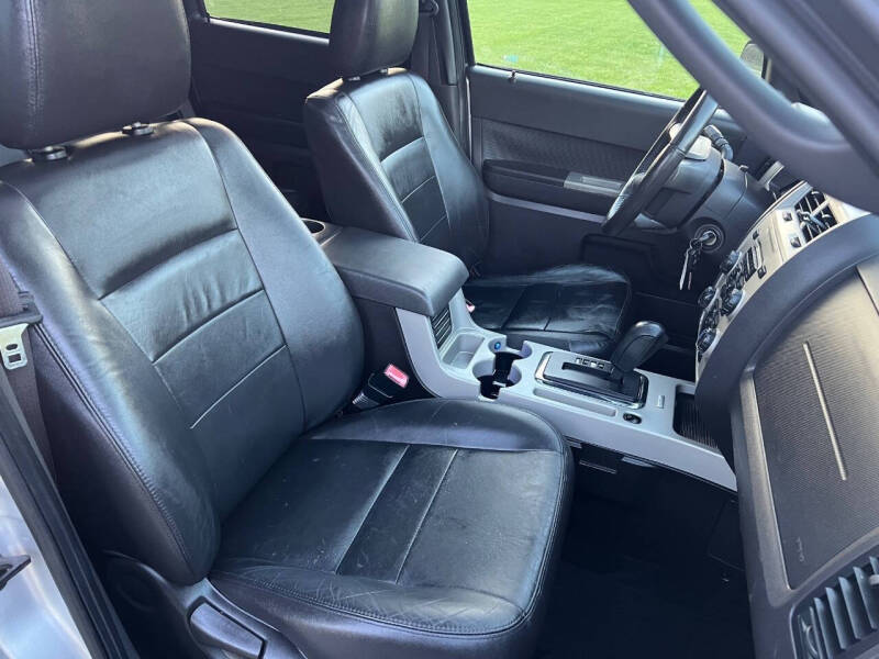 2009 Ford Escape XLT
