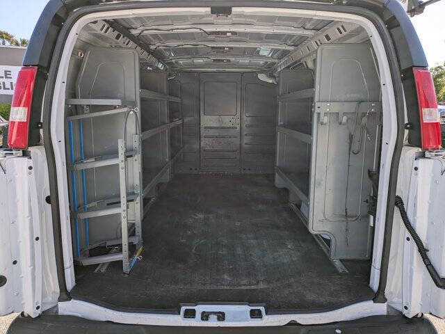 2023 Chevrolet Express 2500