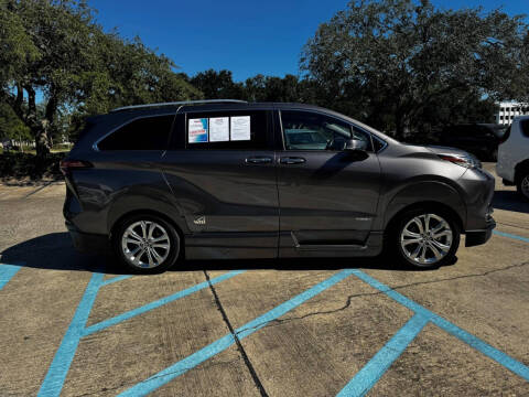 2021 Toyota Sienna Platinum 7-Passenger