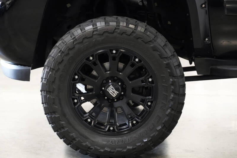 2012 Chevrolet Avalanche LT