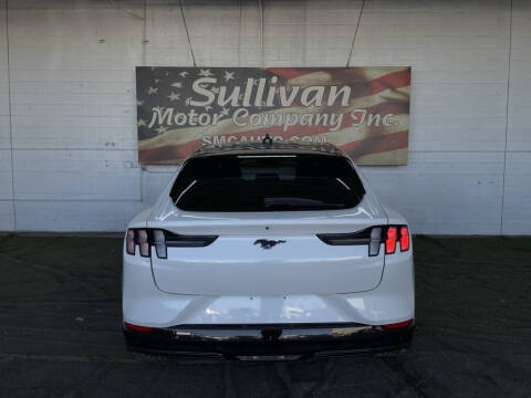 2021 Ford Mustang Mach-E Premium