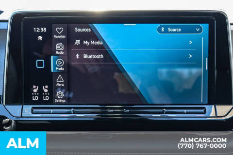 2025 Volkswagen Atlas Cross Sport SE