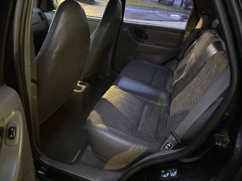 2001 Ford Escape XLS